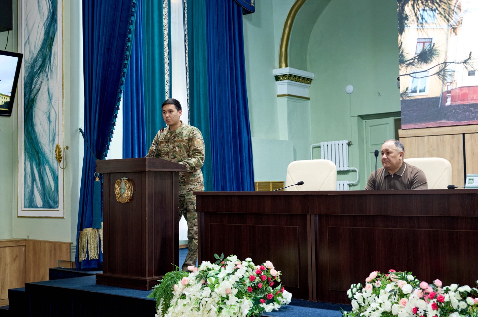 KazNARU-да СТУДЕНТТЕРГЕ ТӨТЕНШЕ ЖАҒДАЙ КЕЗІНДЕГІ ҚАУІПСІЗДІК ЕРЕЖЕЛЕРІ ТҮСІНДІРІЛДІ