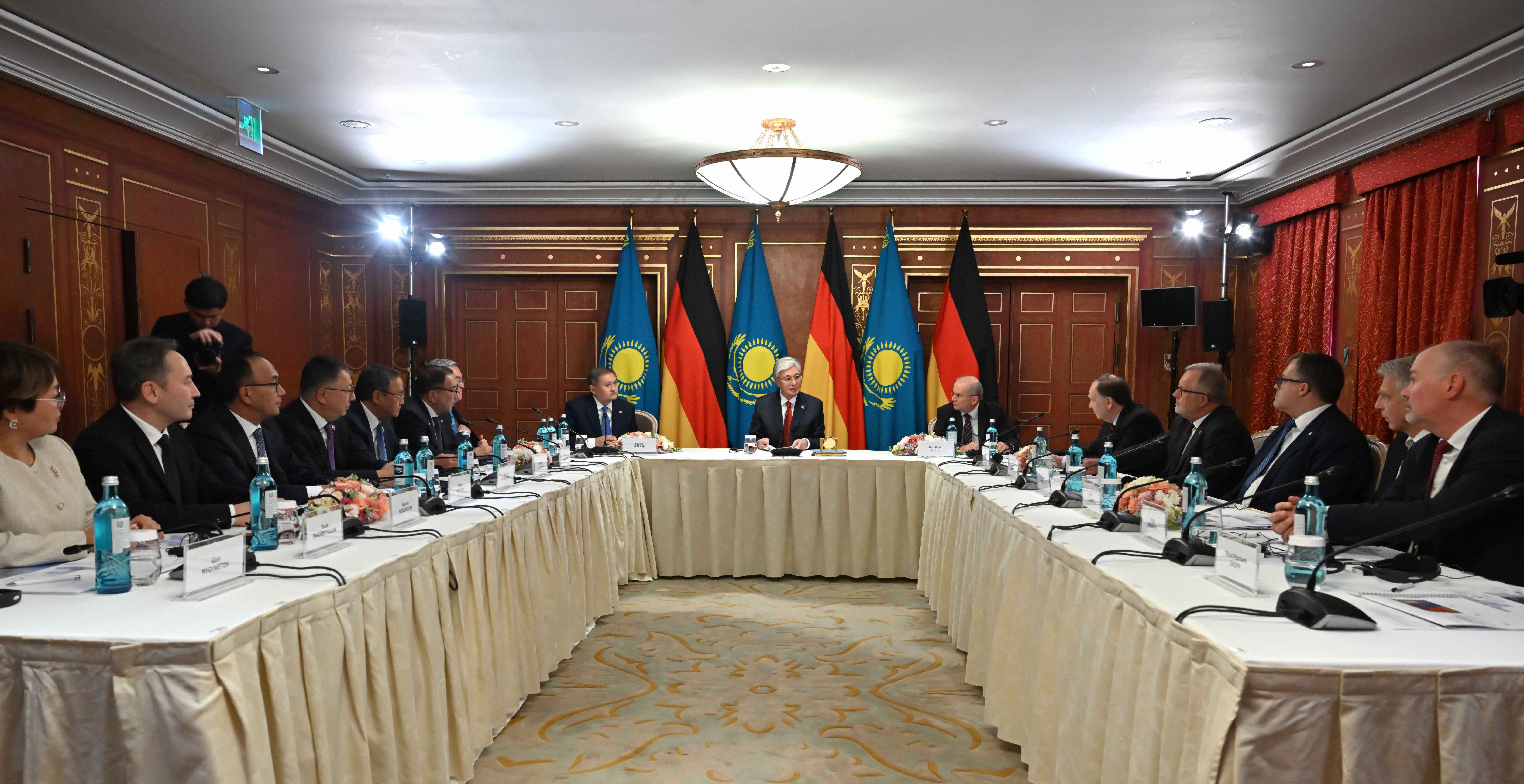 KazNARU РЕКТОРЫ МЕМЛЕКЕТ БАСШЫСЫНЫҢ ГЕРМАНИЯ ЖОО БАСШЫЛАРЫМЕН КЕЗДЕСУІНЕ ҚАТЫСТЫ